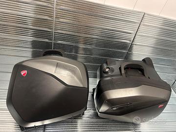 Valigie in Plastica laterali Ducati V4