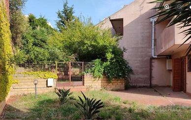 Villetta a schiera su 4 livelli- Faro Superiore