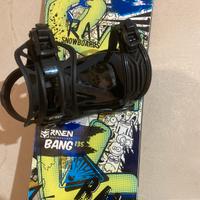 Snowboard 135 attacchi e scarponi numero 39