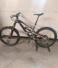 YT Capra CF Pro 2017 