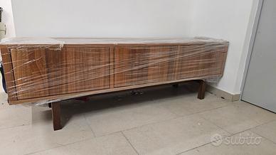 Mobile TV IKEA Stochkolm