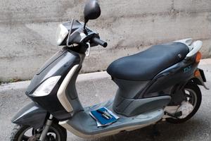 Piaggio fly 50
