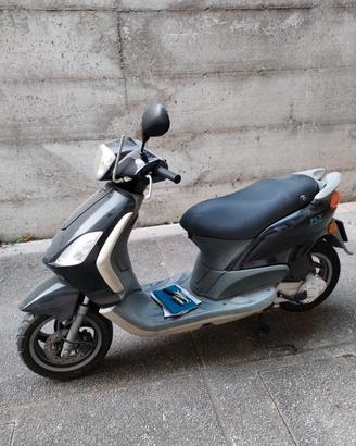 Piaggio fly 50