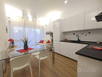 Appartamento di 46 m² con 2 locali e box auto a Mi