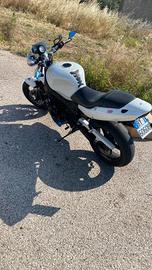 Triumph Speed Four 