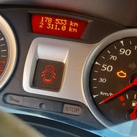 Renault Clio 1000 neopatentati 