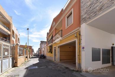 3 LOCALI A CAGLIARI