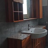Mobile da bagno sospeso