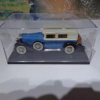 automodello RIO 1:43