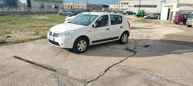 Dacia Sandero 1.2 16V