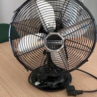 Ventilatore da tavolo vintage marca Orieme