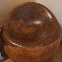 Poltrona in legno monoblocco