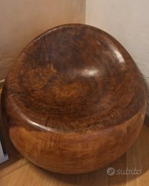 Poltrona in legno monoblocco