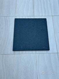 Piastrelle anticaduta 50x50x3 6P. Gomma antitrauma