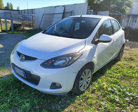 Mazda 2 1.3 75 CV (neopatentati)