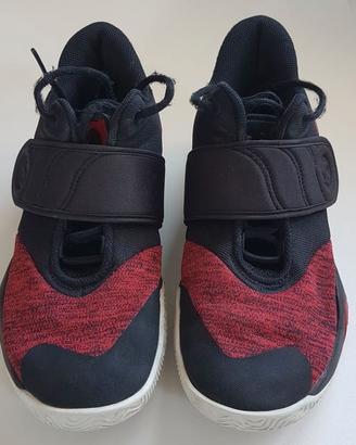 Scarpa NIKE KD Basket Red-Black con strap velcro