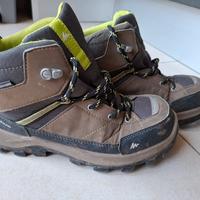 Scarponi da trekking n.38 Decathlon