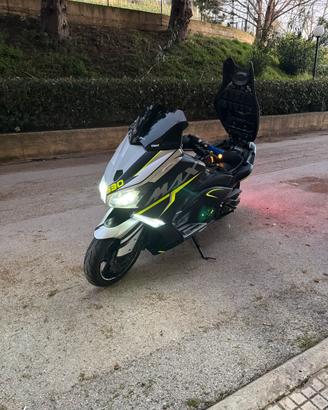 Tmax 530