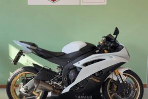 Yamaha YZF R6 - 2014 - GARANTITA E FINANZIABILE