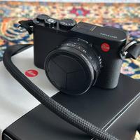 Leica D-Lux 8 nuova + accessori