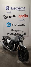 Moto Guzzi V7 III Milano