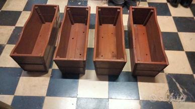 Fioriere in legno massello 