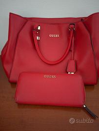 Borsa e portafoglio Guess