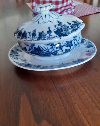 Salsiera pregiata porcellana metà dell'800 