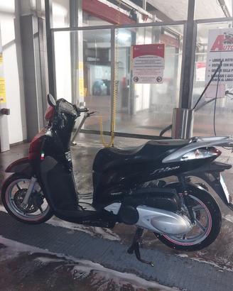 Smembro Honda Sh300i 2007 27.000km