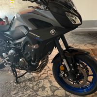 Yamaha trecer 900