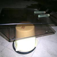 Elegante supporto stampante in plexiglass