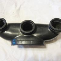 Suzuki GT 380 raccordo carburatori/air box