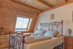 Ampio Appartamento con posto auto a Cavalese