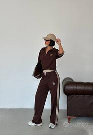 Abbigliamento T-shirt e completo/i, tute, maglie