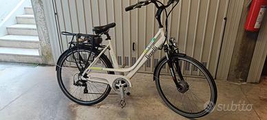 BICICLETTA BENELLI 28 GIGANTESCA 36 V  SCAMBI-O