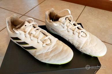 Scarpe da calcio Adidas ragazzo, misura 38,5