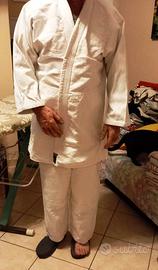 Judogi professionale da allenamento e gara.