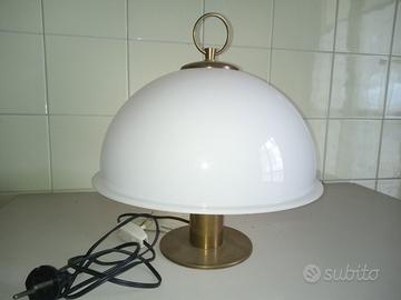 Lampada da tavolo design vintage anni 60