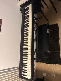 Tastiera Roland fp-10 + reggitastiera