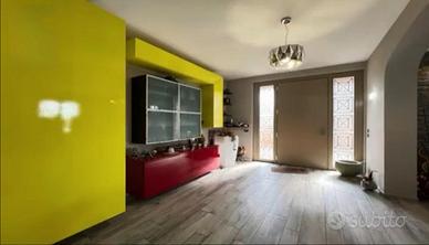 Villetta bifamiliare finiture di pregio