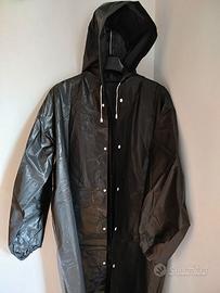 Impermeabile  TG L, ultraleggero con cappucccio