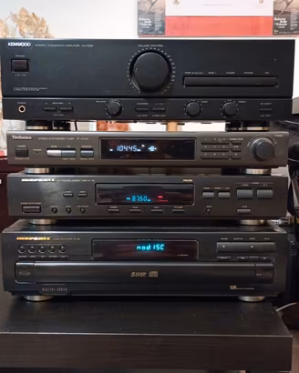 COMPONENTI STEREO
