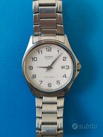 Orologio Casio da donna in acciaio da riparare