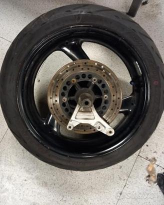 Cerchio posteriore completo Yamaha Fazer 600 98-01