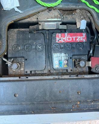 Batteria 75/80 amperaggio