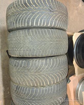 Pneumatici 225/45/17 225/45r17 225/45 r7 225 45 17