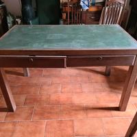 Scrivania vintage in rovere anni '60