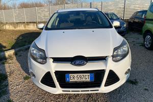 Ford Focus 1.6 120 CV 88 KW GPL SW Titanium