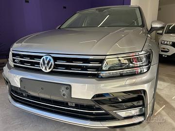 Volkswagen Tiguan 2.0 TDI R Line strafullll!!!!