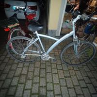 Bicicletta btiwin
